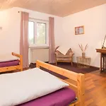Moderne In Der - 3 Schlafzimmer & 1,5 Baeder