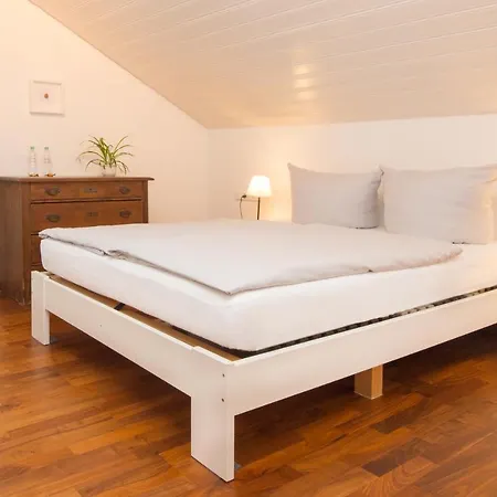 Moderne In Der - 3 Schlafzimmer & 1,5 Baeder Homestay Markdorf