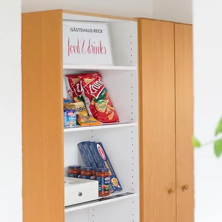 Moderne In Der - 3 Schlafzimmer & 1,5 Baeder Δωμάτια σε οικογενειακή κατοικία